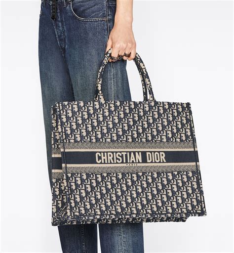 borsa dior 3017|dior tote handbags.